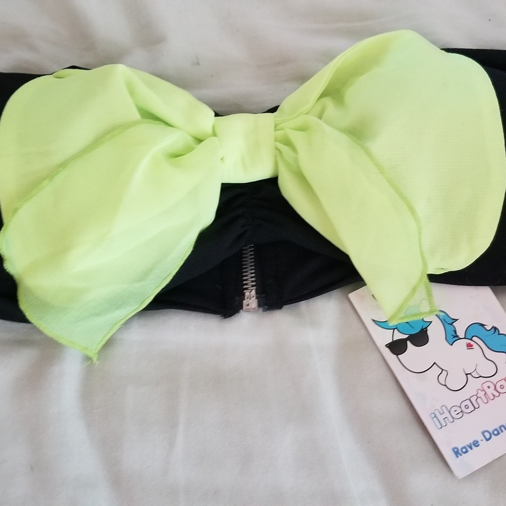 Iheartraves black strapless bow top NWT